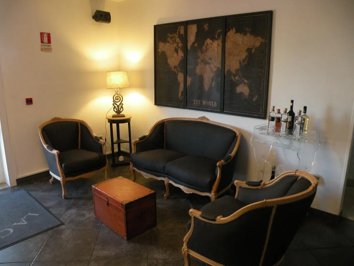 Hotel La Cavalera Augusta