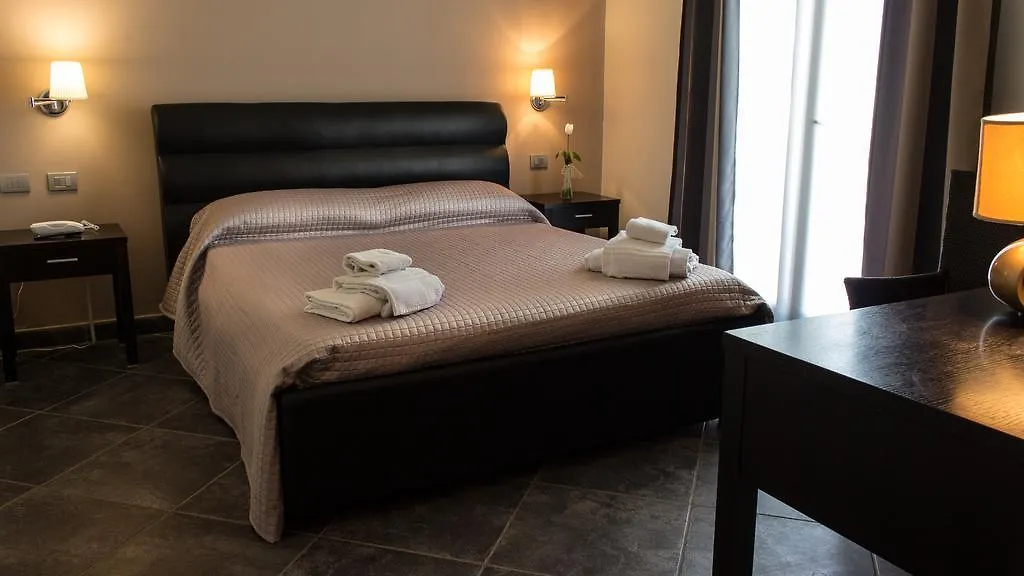 Hotel La Cavalera Augusta
